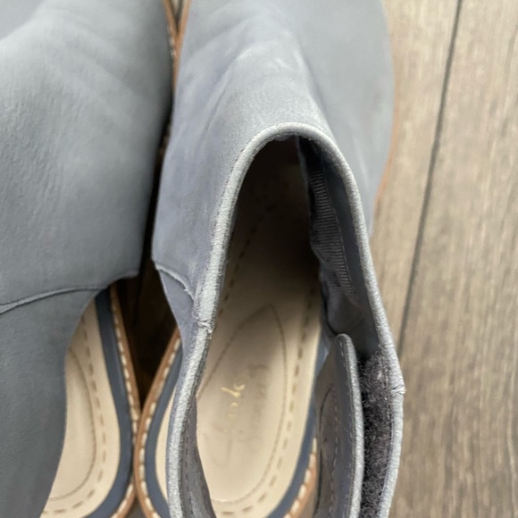 Clarks Somerset Glacier Blue Grey Suede Sandals - Picture 4 of 8